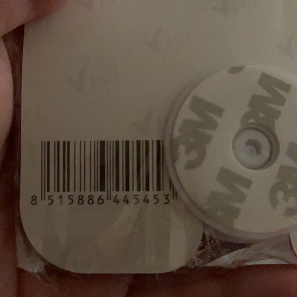 Quick Sand Heart Shaped Popsocket - Picture 5 of 5